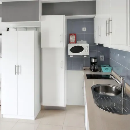 Appartamento Comfortable In 20 M² Pleasant Balcony *