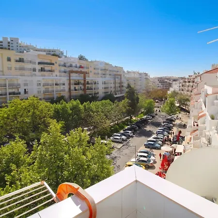 Appartement Comfortable In - 20 M² - Pleasant Balcony *